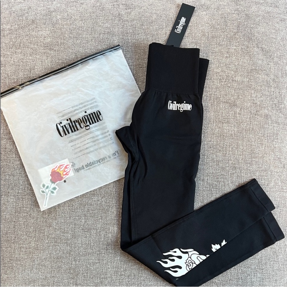 Civil Regime Black leggings with Flame Design